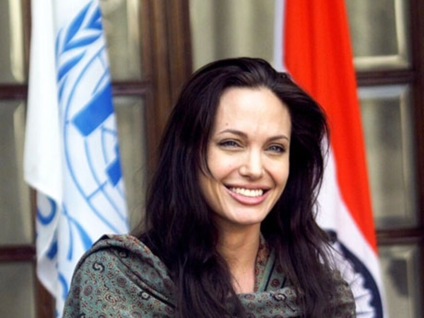 Jolie bereist New Delhi in Indien