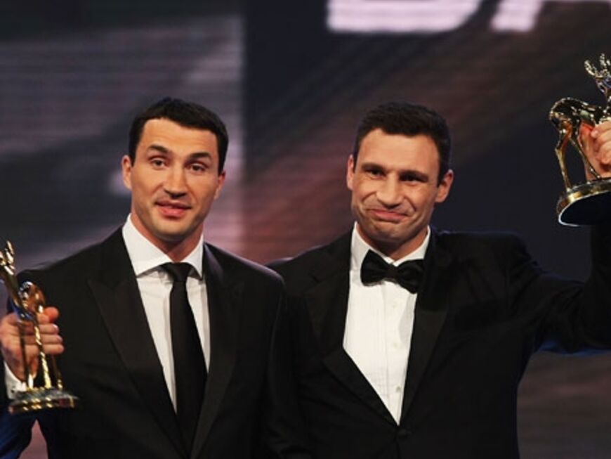 Wladimir und Vitali Klitschko bedanken sich bei der Jury für ihre Auszeichnung in der Kategorie "Sport"