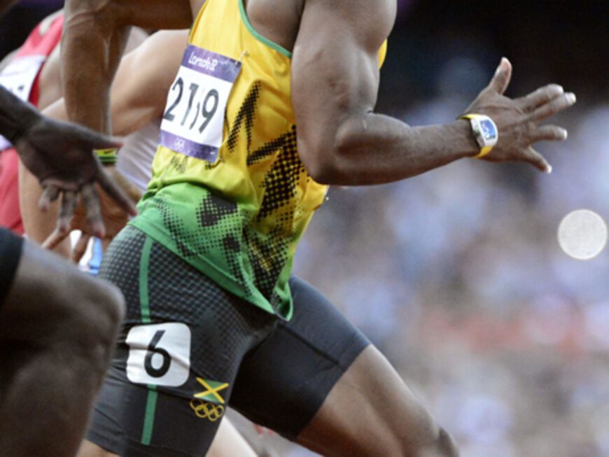 Jamaikaner Yohan Blake zieht beim 100 m-Lauf an fast allen vorbei und gewinnt Silber