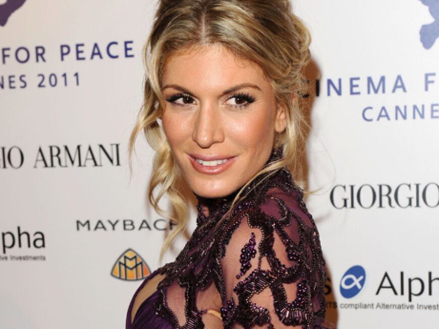 Das israelische It-Girl Hofit Golan hoppst derzeit auch auf allen angesagten Partys in Cannes herum