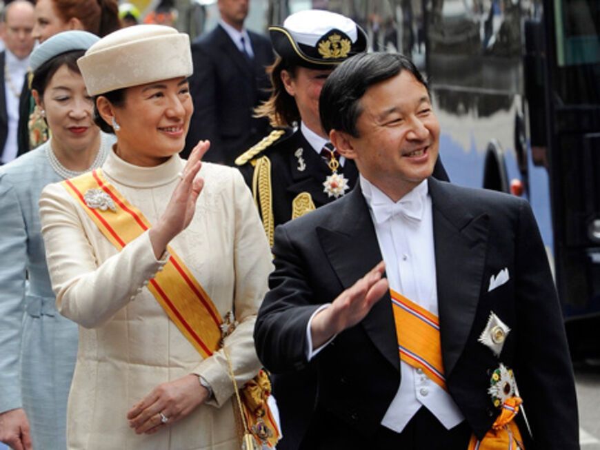 Ein seltener Aufrtiit: Auch Japans Kronprinzenpaar, Naruhito und  Kronprinzessin Masako, zeigte sich bei der offiziellen Amtseinführung in der Kirche von Amsterdam