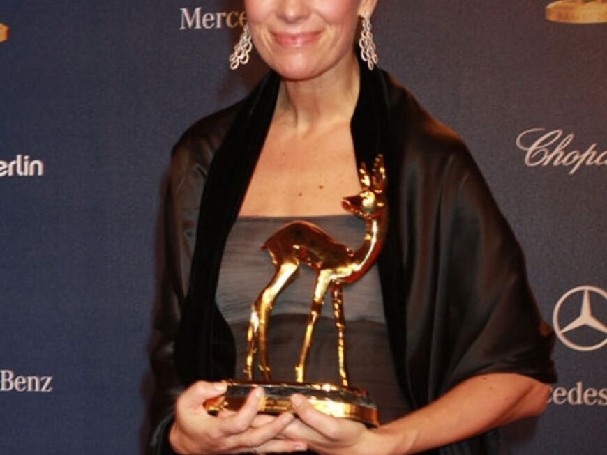 Roberta Armani nahm den Preis für ihren Onkel Giorgio Armani in der Kategorie "Kreativität" stolz entgegen