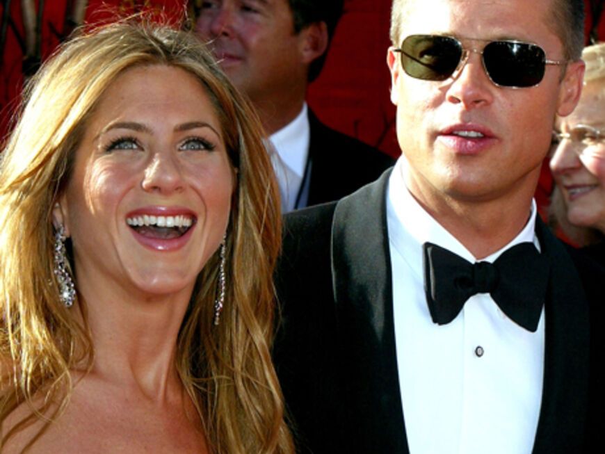 Große Liebe: Jennifer Aniston und Brad Pitt wurden 1998 ein Paar, 2000 folgte die Hochzeit, 2005 die Scheidung. Angeblich hatte Jennifer lange mit der Trennung zu kämpfen - zumal sie wegen Angelina Jolie passierte