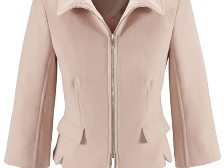Das feste Material hält nicht nur super warm, es verleiht der Jacke auch noch eine besonders modische Silhouette. Von Apriori, ca. 170 Euro