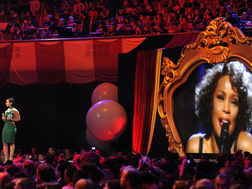 Bewegender Moment: Die verstorbene Soul-Diva Whitney Houston wurde geehrt