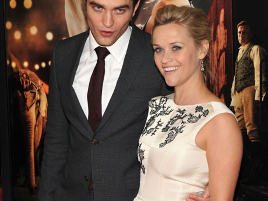 Seite an Seite: Robert Pattinson ("Jacob Jankowski") verliebt sich in dem US-Drama unsterblich in Reese Witherspoon alias "Marlena"