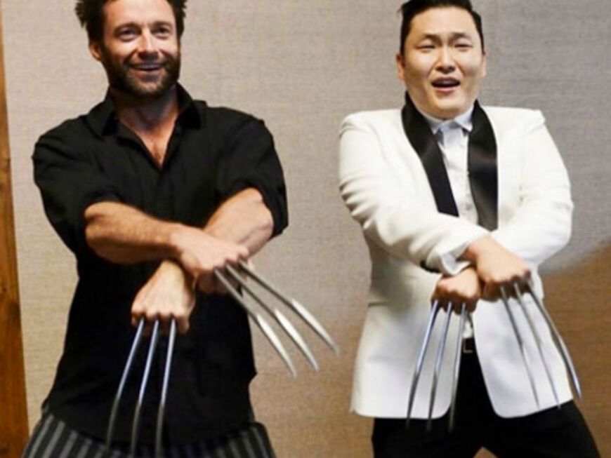 "Wolverine" alias Hugh Jackman mit dem Südkoreaner, der den Schauspieler am Set besuchte
