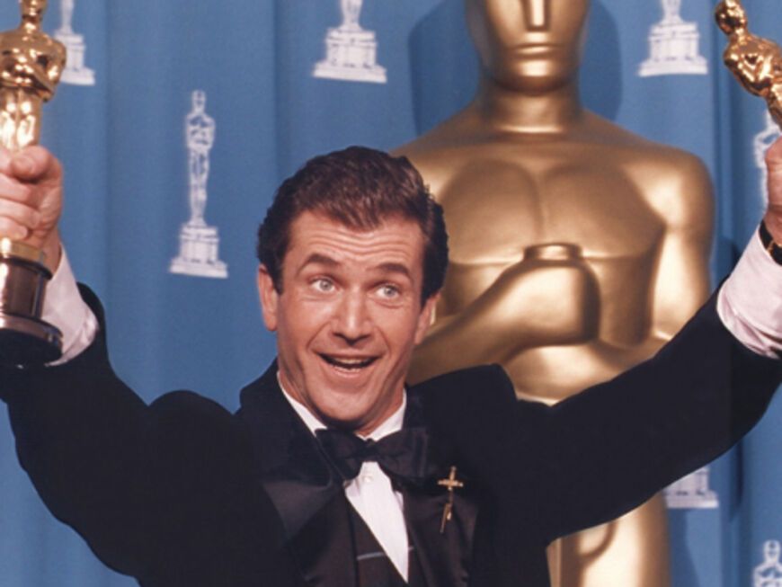 Mel Gibson wird 1996 bei der Oscar-Verleihung als Bester Regisseur und als Produzent für den Besten Film für "Braveheart" ausgezeichnet