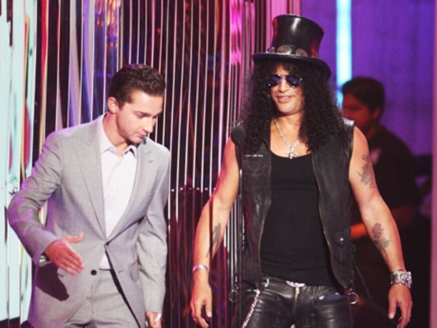 Shia LeBeouf und Slash präsentieren 2009 gemeinsam das Beste Rock Video