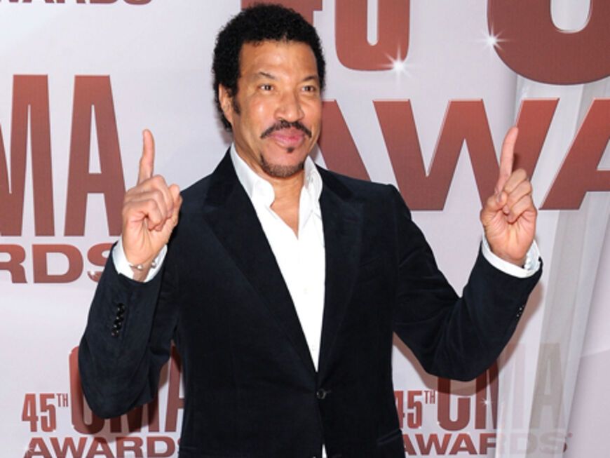 Dancing on the ceiling: Lionel Richie