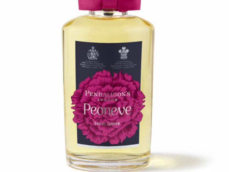  Mhh...Wir duften jetzt nach Pfingstrosen und Veilchenblättern! Der Duft des britischen Parfumhauses erinnert an einen herrlichen Sommertag und lässt uns den kalten Herbst für einen Moment vergessen. "Peoneve" von Penhaligon's, 50 ml ca. 120 Euro