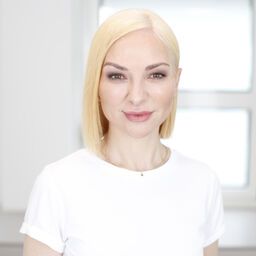Profile picture for user Dr. med Isabell Sick – Inhaberin von Isaderma München und Fachärztin für Dermatologie und Ästhetik