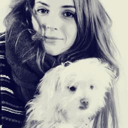 Profile picture for user Clarissa