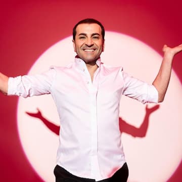 Ali Güngörmüs Let's Dance Promi-Cast 2023 RTL weißes Hemd