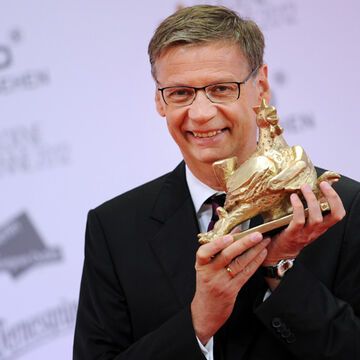 Nach 2000 gehörte Moderator Günther Jauch auch bei der diesjährigen Verleihung der "Goldenen  Henne" am Mittwoch, 19. September, zu den Preisträgern. Und auch diese  Stars feierten in Berlin mit!