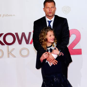 Familien-Business: Am Dienstagabend, 29. Januar 2013, feierten Til Schweiger und Tochter Emma die Premiere ihres gemeinsamen Films "Kokowääh 2" in Berlin. Und diese Promis feierten mit!