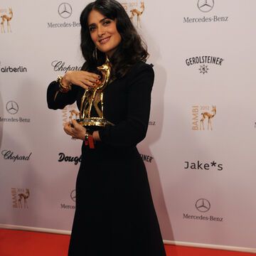 Hollywood zu Gast in Düsseldorf: Zur Verleihung des Bambi kamen Superstars wie Salma Hayek oder Celine Dion, um ihr Rehkitz abzuholen. OK! hat die Bilder des Abends!