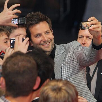 Cool: Hollywood-Beau Bradley Cooper nimmt sich für seine deutschen Fans viel Zeit