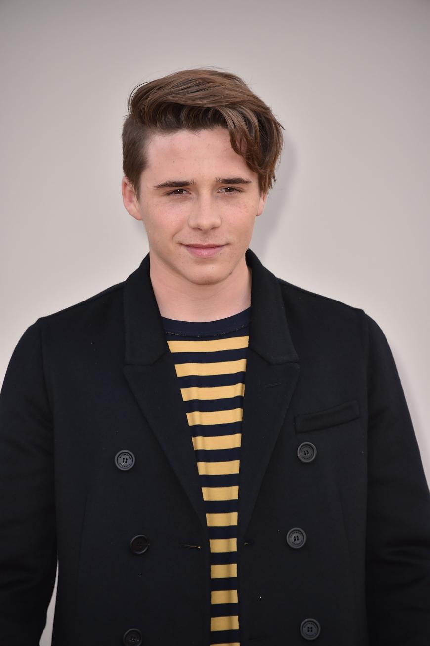 Wow Brooklyn Beckham Tragt Jetzt Man Braid Ok Magazin