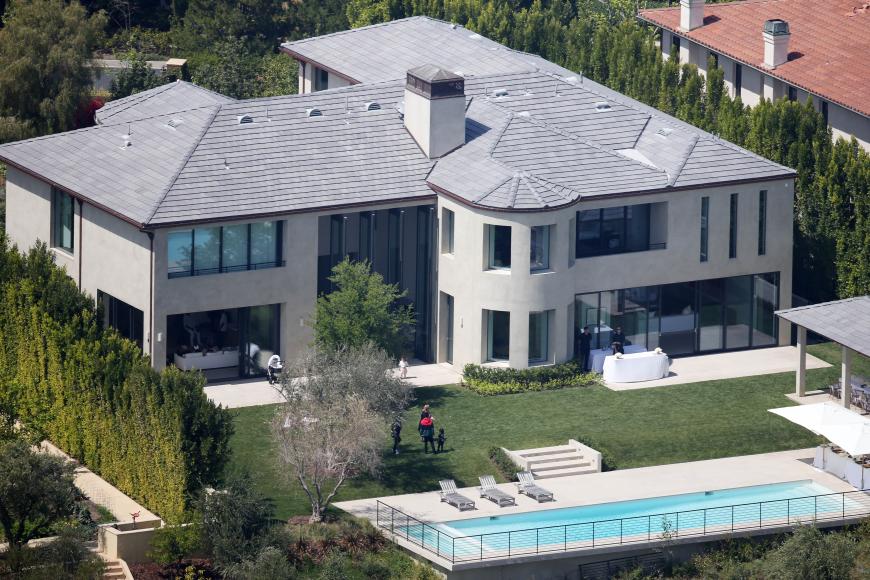 Xxl Ostern So Dekadent Feierten Kim Kardashian Und Ihre Familie