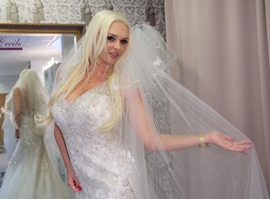 Am 4 Juni Heiratet Dani Daniela Katzenberger Krach Um Das