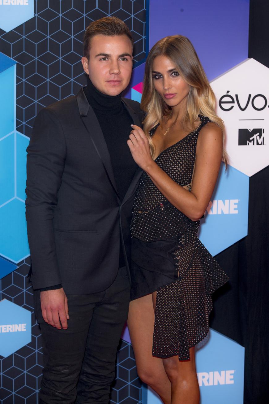 Ann Kathrin Brommel Susser Liebesbeweis Fur Mario Gotze Ann Kathrin Brommel Susser Liebesbeweis Fur Mario Gotze