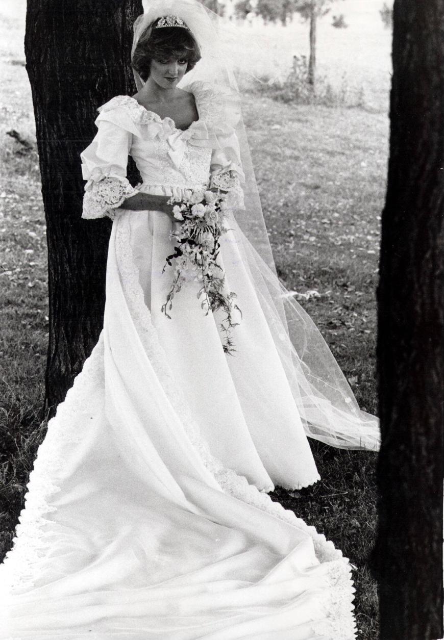 Wahrend Ihrer Ehe Mit Prinz Lady Diana Sie Sturzte Sich