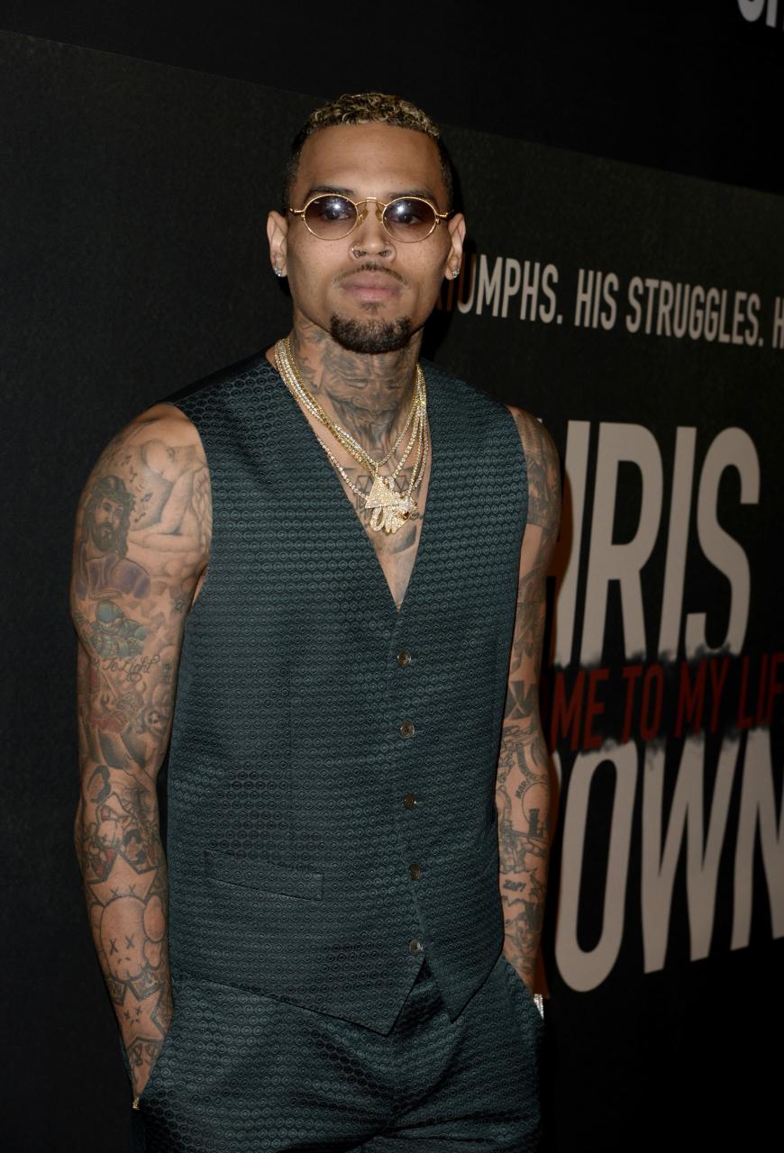 Sie Spuckte Blut Chris Brown Verrat Details Uber Prugelattacke Gegen Rihanna