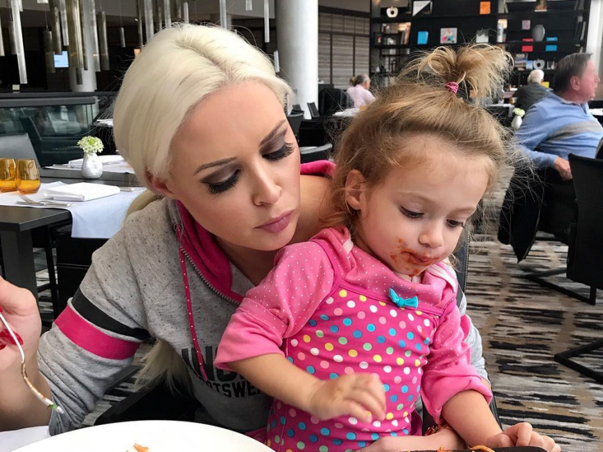 Daniela Katzenberger Mit Diesem Trick Beruhigt Sie Tochter Sophia