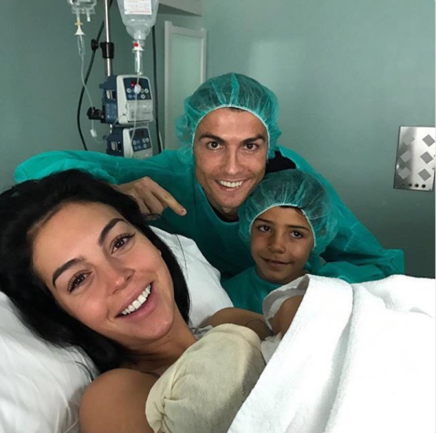 Cristiano Ronaldo Baby Nummer 4 Ist Da
