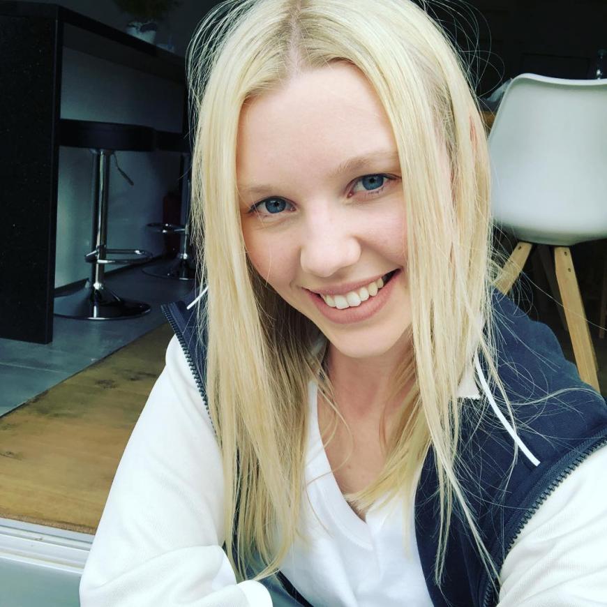 Isabeau Schwere Vorwurfe Gegen Die Youtuberin