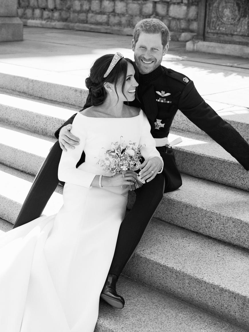 Prinz Harry Herzogin Meghan Die Ersten Offiziellen Bilder Der Royalen Hochzeit