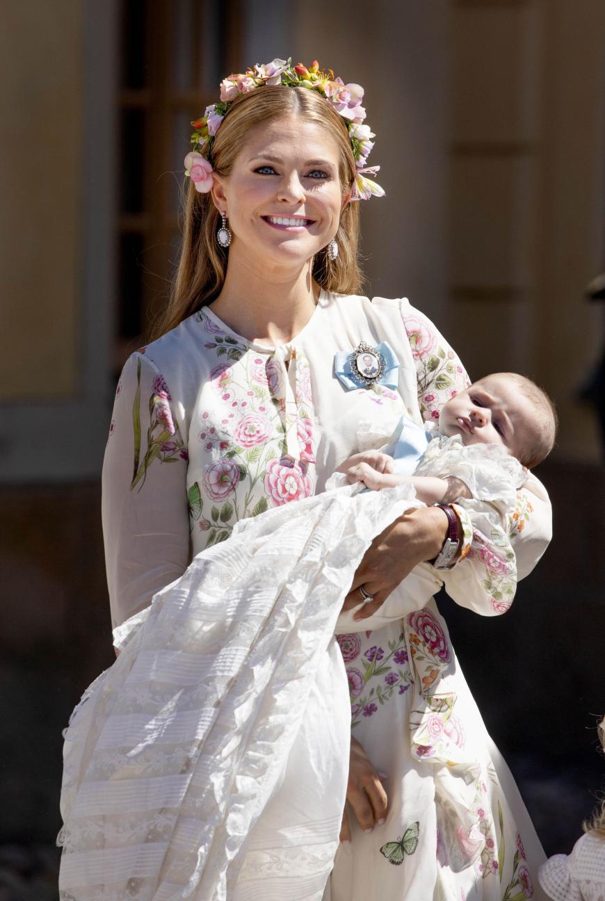 Prinzessin Madeleine Adrienne / Madeleine Von Schweden Das Geburtstagsfoto Von Tochterchen Adrienne Wirft Fragen Auf Youtube : Thanks for watching my video.