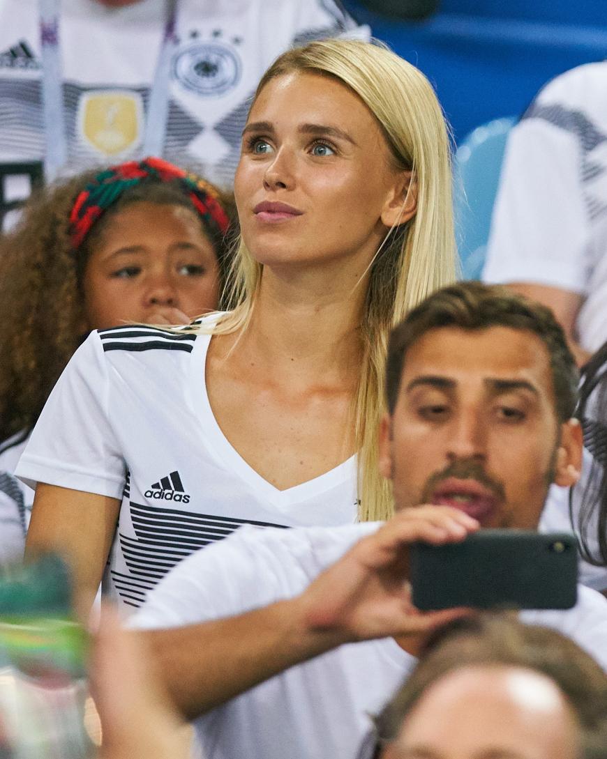 Scarlett Gartmann So Tickt Die Schone Freundin Von Marco Reus