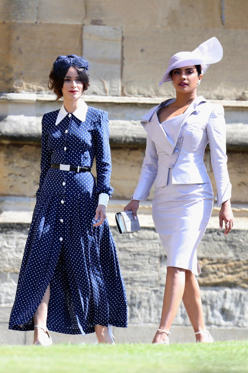 Das Kleid Von Alessandra Rich Ruhrendes Detail Bei