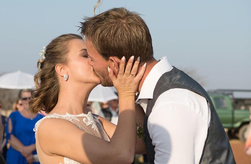 Nach Der Traumhochzeit Zog Anna Bauer Sucht Frau Anna