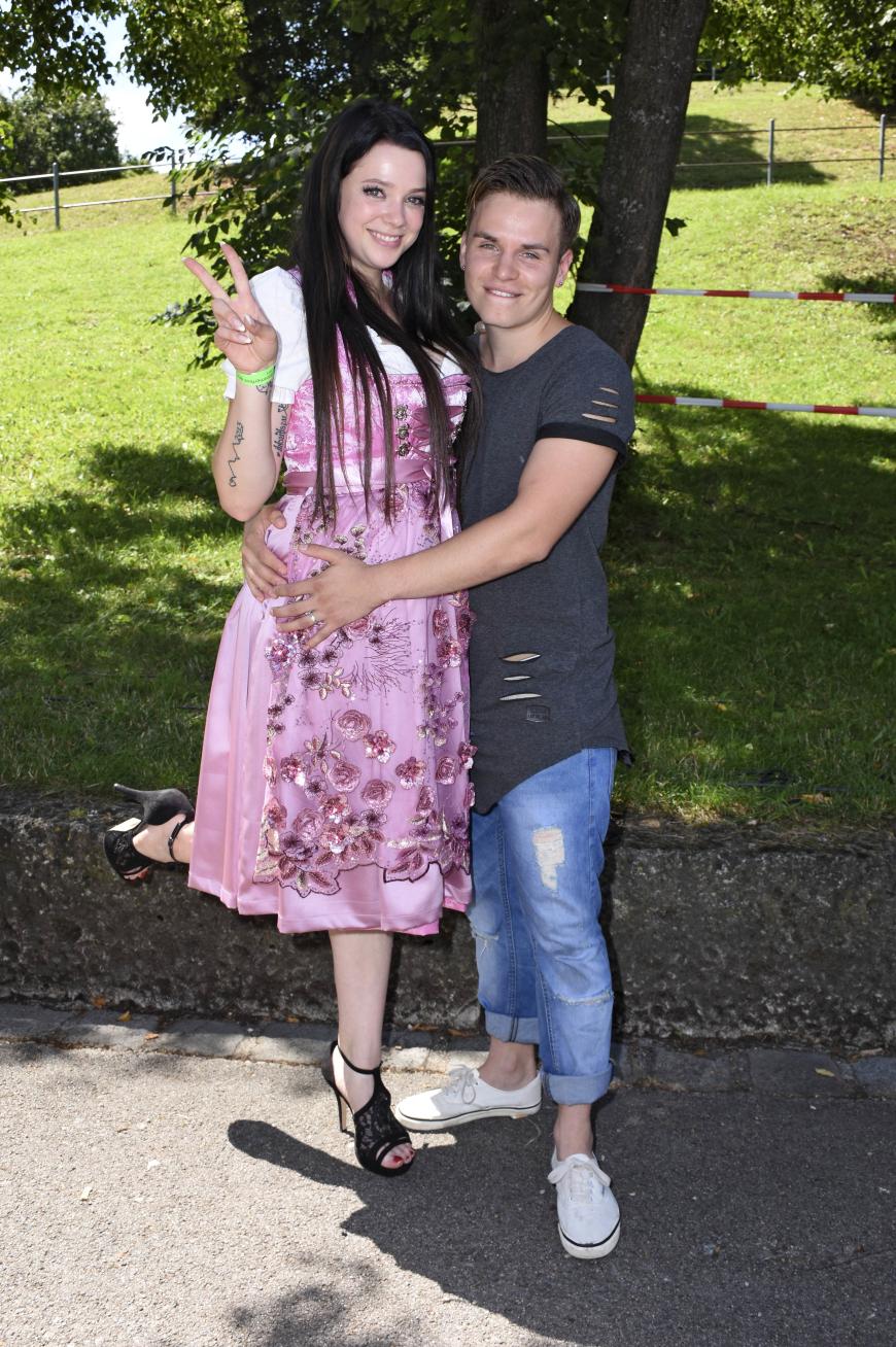 Im Sommer 2016 Machte Henning Trennung Von Anne Wunsche Bittere Tranen Bei Henning Merten Ok Magazin