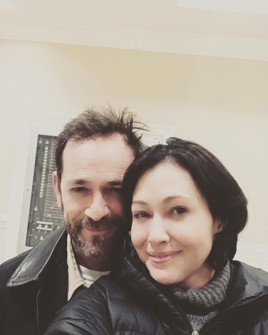Beverly Hills 90210 Shannen Doherty Verdankt Luke Perry Ihre Rolle