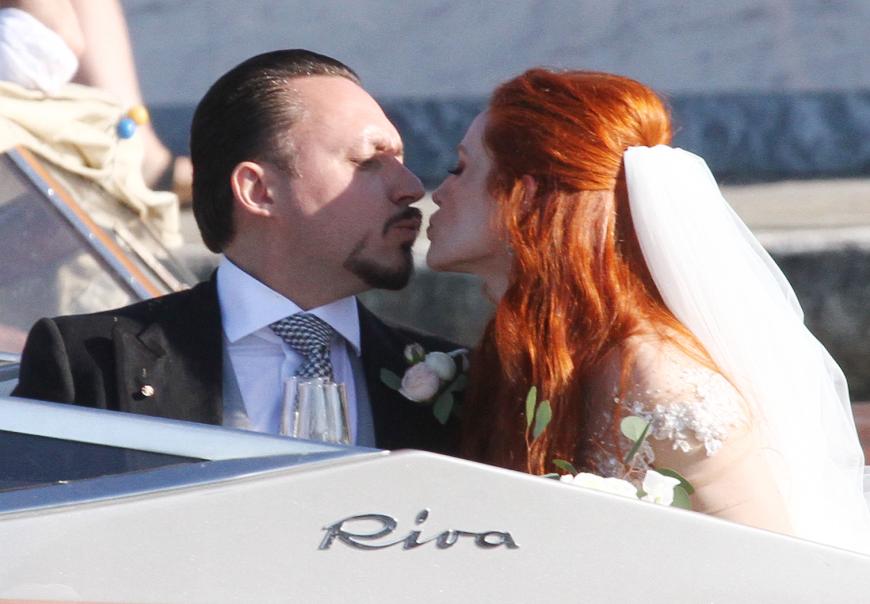 Uberraschung Fur Das Model Hochzeitstag Bei Barbara Meier Ratsel