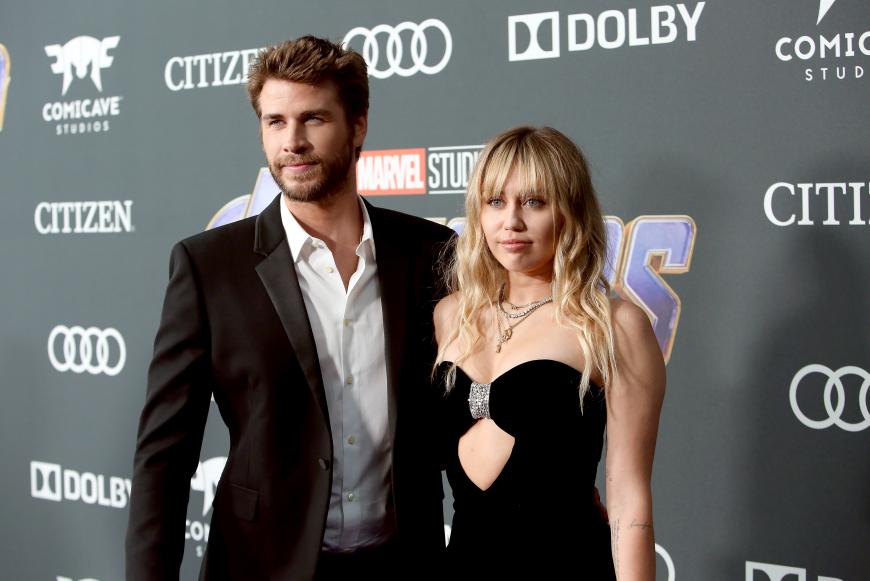 Miley Cyrus Liam Hemsworth Gedemutigt In Barcelona