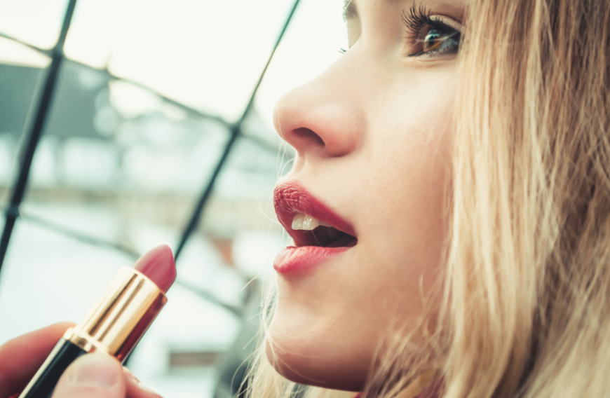 Lippen Dieser Nude Lippenstift Geht Im Netz Durch Die Decke