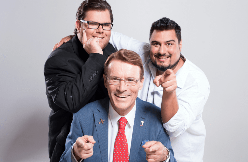Eine traumfrau elvis gesucht freundin von hat Elvis Schuller