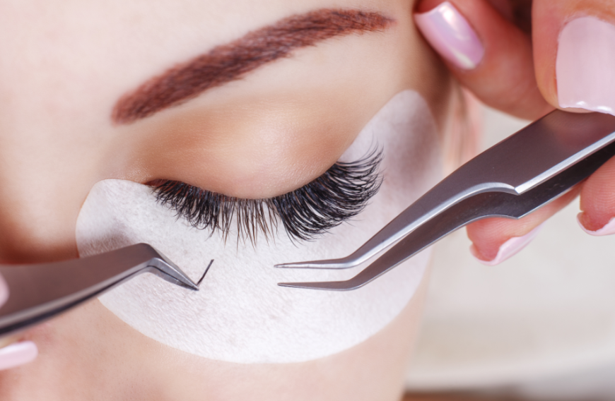 Wimpern Extensions Entfernen So Klappt S Zu Hause