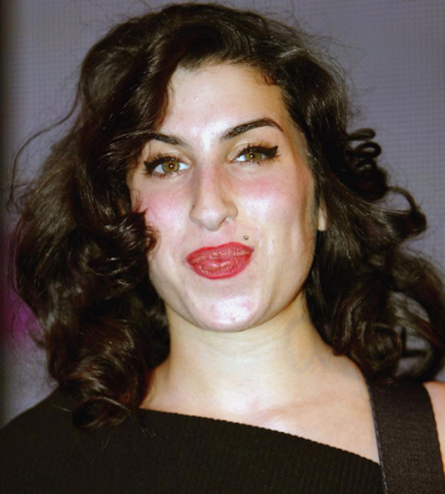 Amy Winehouse Mit 21 Jahren Amy Winehouse Ihr Viel Zu