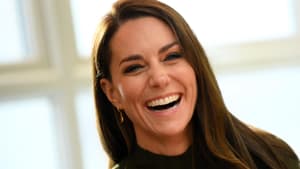 Prinzessin Kate lacht
