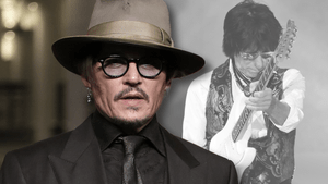 Johnny Depp guckt geschockt, Jeff Beck spielt Gitarre