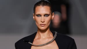 Bella Hadid schmale Wangen