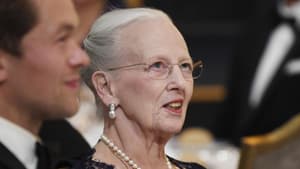 König Margrethe bei einer Veranstantung. 