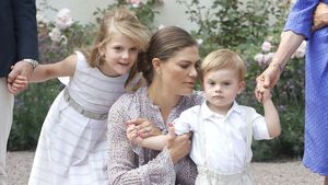 Prinzessin Estelle mit Mama Prinzessin Victoria und Prinz Oscar.