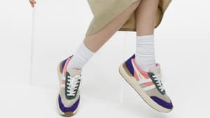 H&M Look mit Cargo Rock und Sneakern 